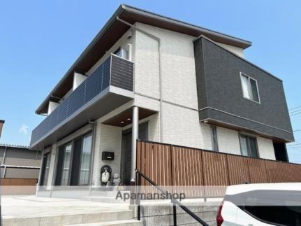 三重県三重郡川越町大字南福崎 賃貸アパート