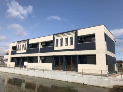 三重県三重郡川越町大字当新田 賃貸アパート