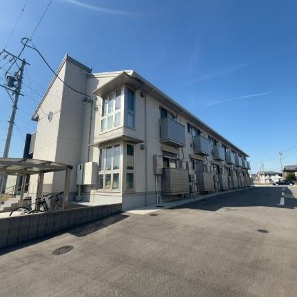 三重県四日市市白須賀１丁目 賃貸アパート