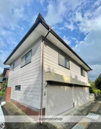 滋賀県大津市大鳥居 2階建