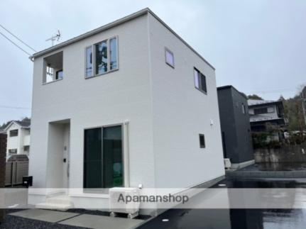 滋賀県甲賀市水口町東名坂 2階建 