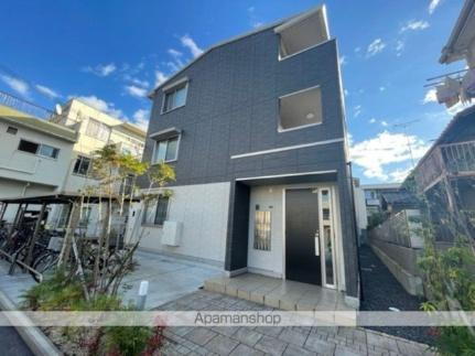 滋賀県大津市中庄１丁目 築5年11ヶ月 3階建