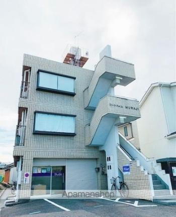 滋賀県大津市大将軍３丁目 築37年10ヶ月 3階建