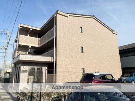 滋賀県長浜市勝町 3階建 築20年10ヶ月