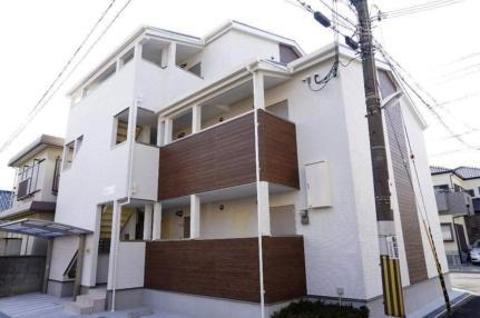 大阪府寝屋川市若葉町 築7年1ヶ月 3階建