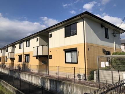 大阪府高槻市東上牧２丁目 賃貸アパート