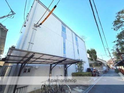 大阪府東大阪市長田２丁目 3階建