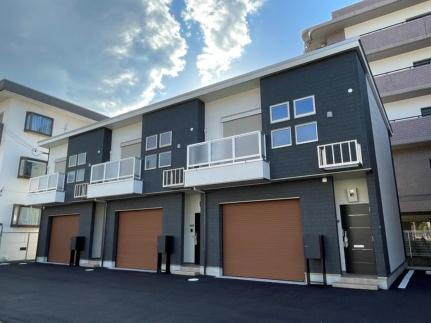 大阪府柏原市法善寺２丁目 テラスハウス