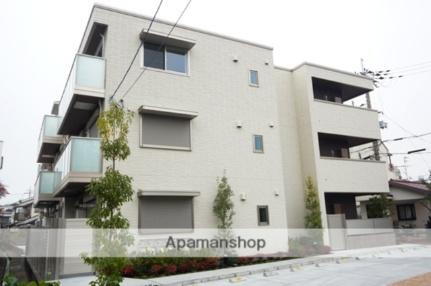 大阪府寝屋川市若葉町 築5年 3階建