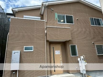 大阪府高槻市津之江町３丁目 2階建 