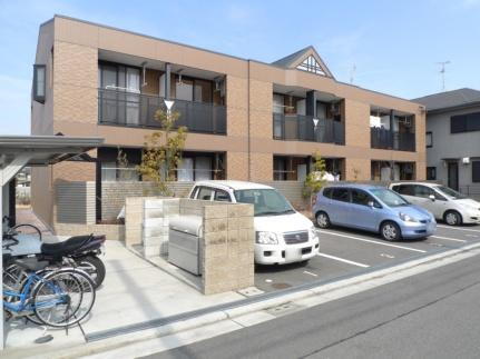 グレイシャス 2階建