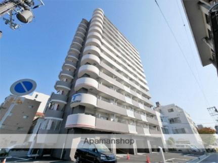 セレニテ新大阪プリエ 10階建
