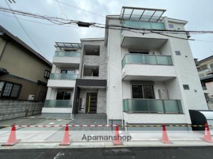 大阪府八尾市高安町南１丁目 3階建 