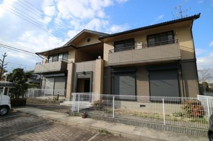 兵庫県伊丹市御願塚１丁目 賃貸アパート