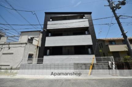 大阪府豊中市上野東１丁目 3階建 築1年未満