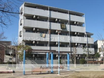 大阪府大阪市鶴見区横堤３丁目 5階建