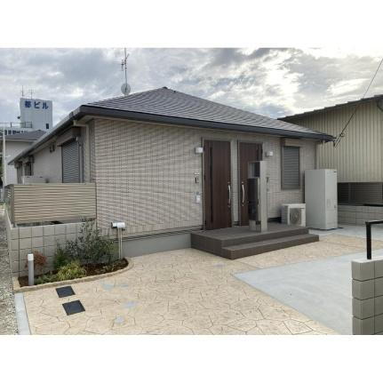 大阪府岸和田市西大路町 テラスハウス