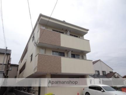 兵庫県西宮市中殿町 築10年10ヶ月 3階建