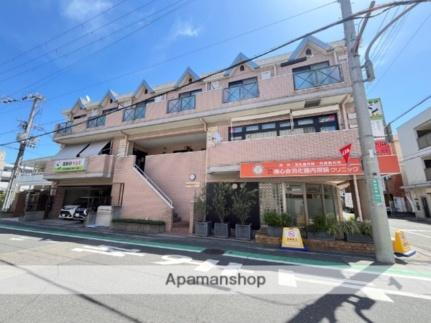 兵庫県西宮市南昭和町 3階建