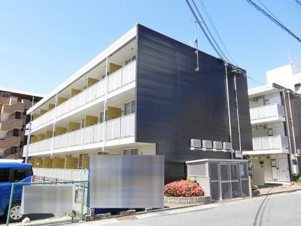 レオパレスｃｒａｎｅＩ 3階建