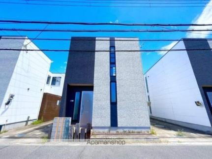 和歌山県和歌山市松島 2階建