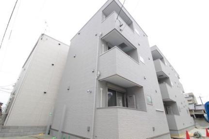 岡山県岡山市北区西崎１丁目 3階建