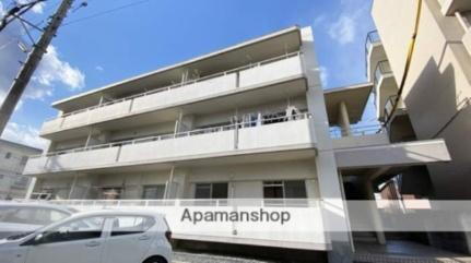 岡山県岡山市北区兵団 3階建