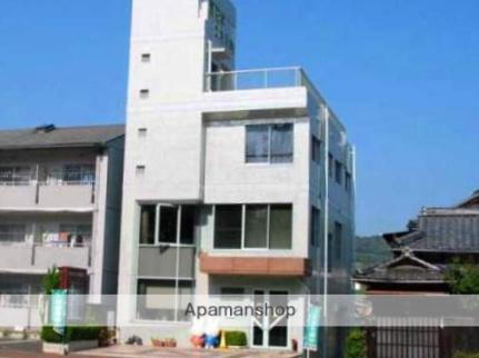 フォーボックス 3階建