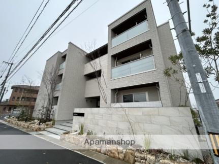岡山県倉敷市日吉町 3階建 