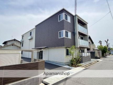岡山県倉敷市日吉町 3階建