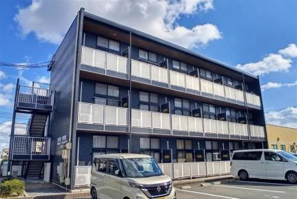 レオパレスボクスターＫ 3階建