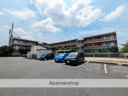 岡山県倉敷市日吉町 3階建