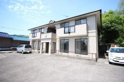 ウィン岡山 2階建