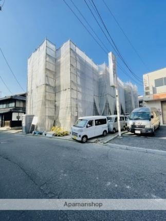 広島県廿日市市串戸２丁目 3階建