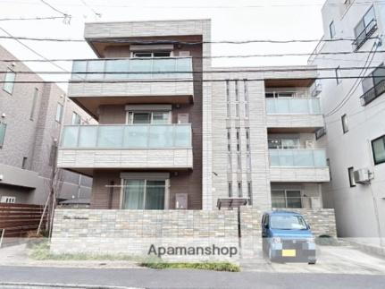 広島県広島市中区白島中町 3階建
