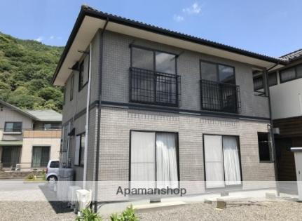 山口県岩国市関戸１丁目 2階建