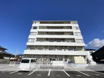 香川県高松市新田町甲 6階建 築23年4ヶ月