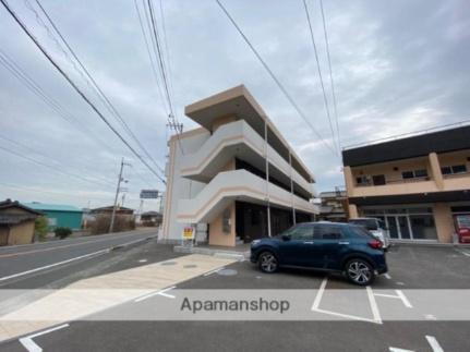 香川県東かがわ市土居 3階建 築3年4ヶ月