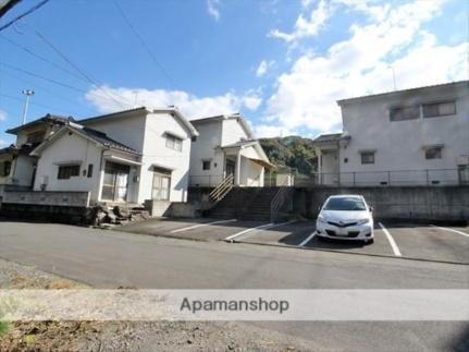 上高野町借家　Ｆ棟 2階建
