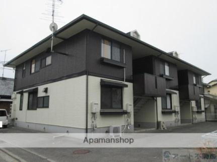 愛媛県伊予市下吾川 2階建