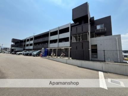 福岡県糟屋郡粕屋町花ヶ浦３丁目 賃貸マンション