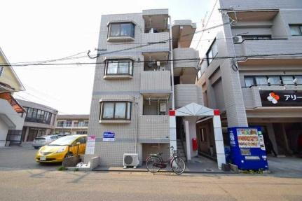 スカイコート永吉 3階建