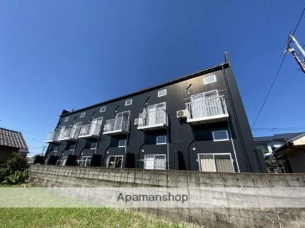 鹿児島県姶良市西餅田 2階建 築8年9ヶ月