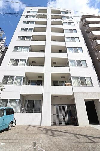 大阪府大阪市福島区吉野３丁目 9階建