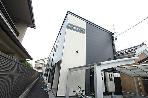 Ｔ－ＣＲＥＳＴ万代 2階建