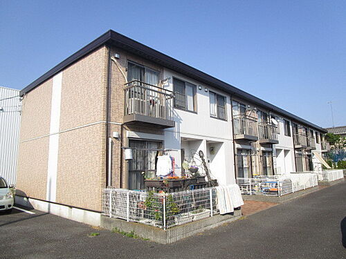 神奈川県厚木市愛甲３丁目 2階建