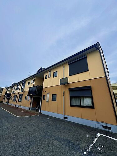 大阪府岸和田市小松里町 2階建 築26年4ヶ月