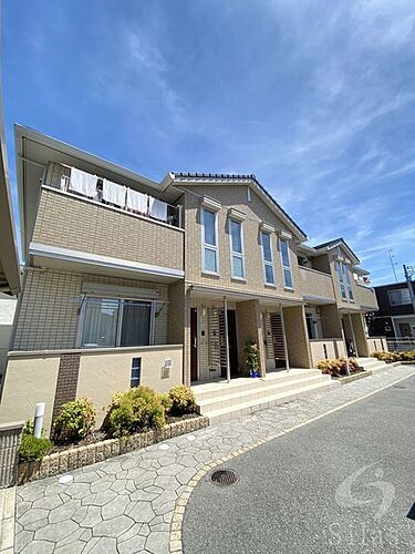 大阪府堺市西区鳳中町１０丁 2階建 築11年1ヶ月