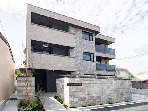 ＡＺＵＲＥ　天道町 3階建