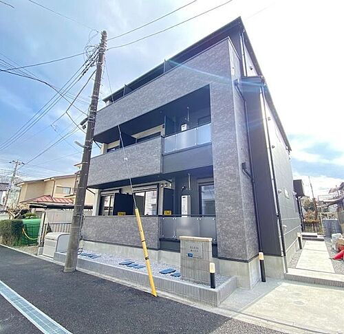 東京都八王子市散田町４丁目 3階建 築1年4ヶ月
